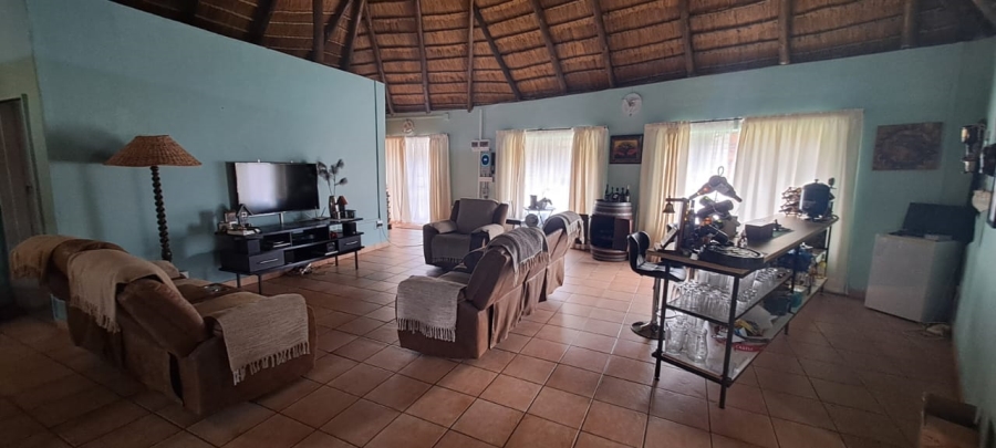 3 Bedroom Property for Sale in Olifantsnek North West